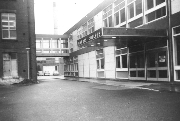 1964